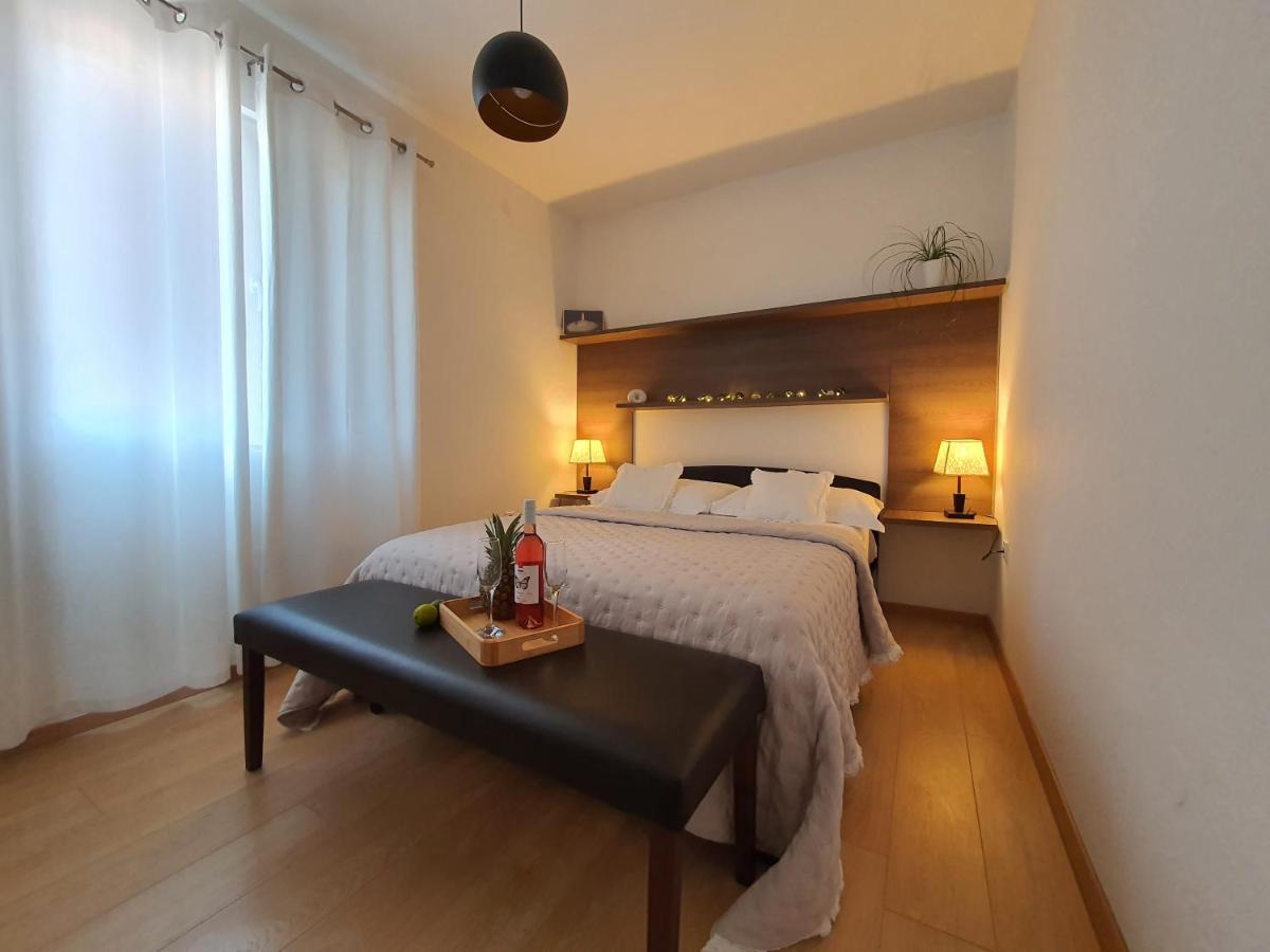 Apartment Maia Lena For Family Jasenice  Dış mekan fotoğraf